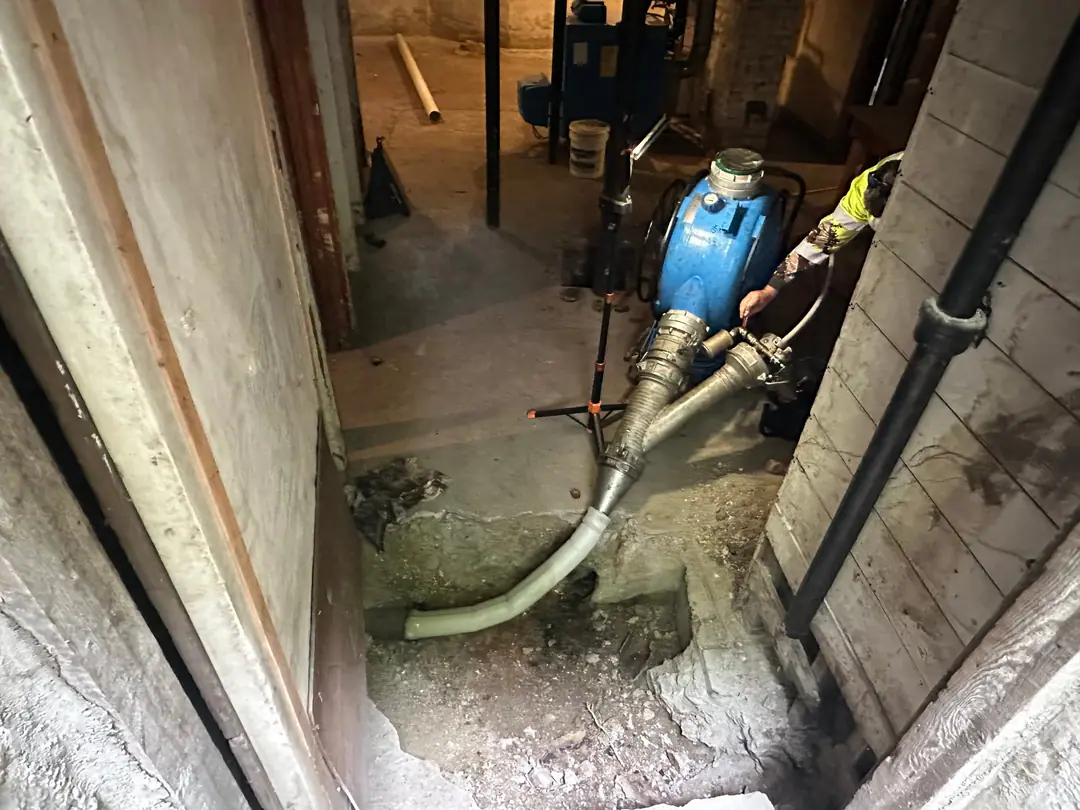 Our inversion drum feeding a liner in a narrow basement passage on our Dorchester job